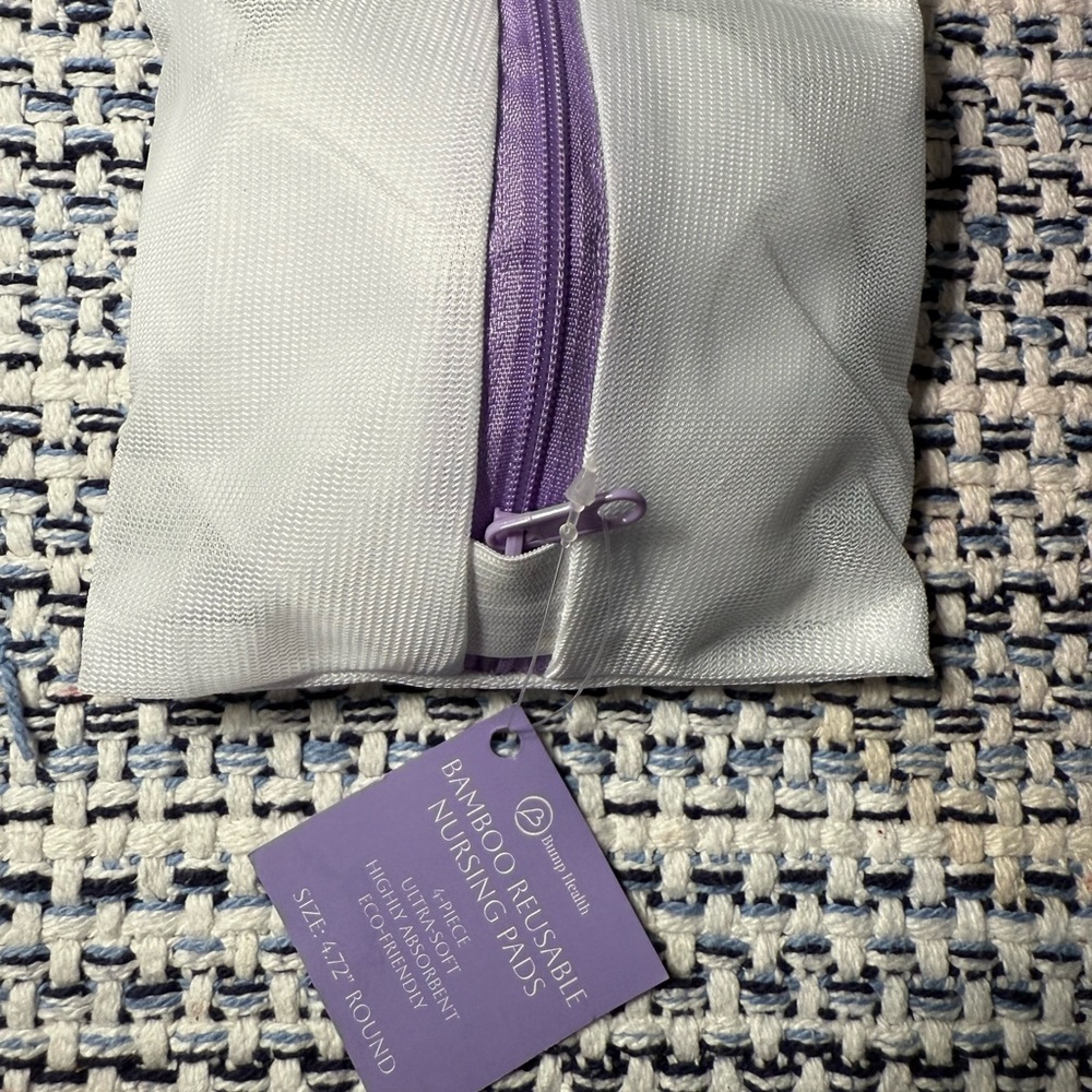Bamboo Reusable Nursing Pads with Purple Zipper